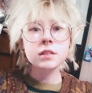 Meet your Posher, Lynn